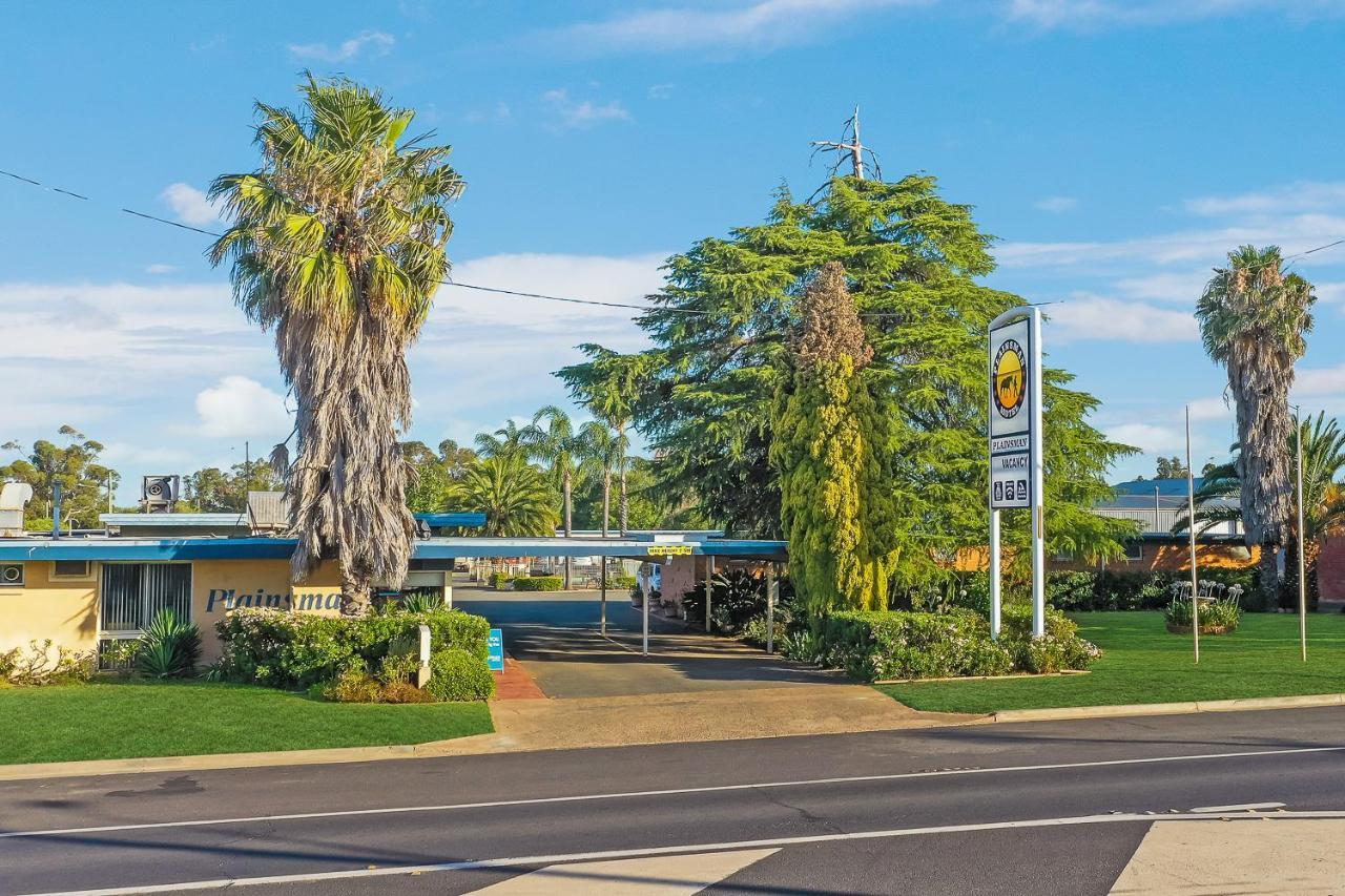 Plainsman Motel Forbes Exteriör bild